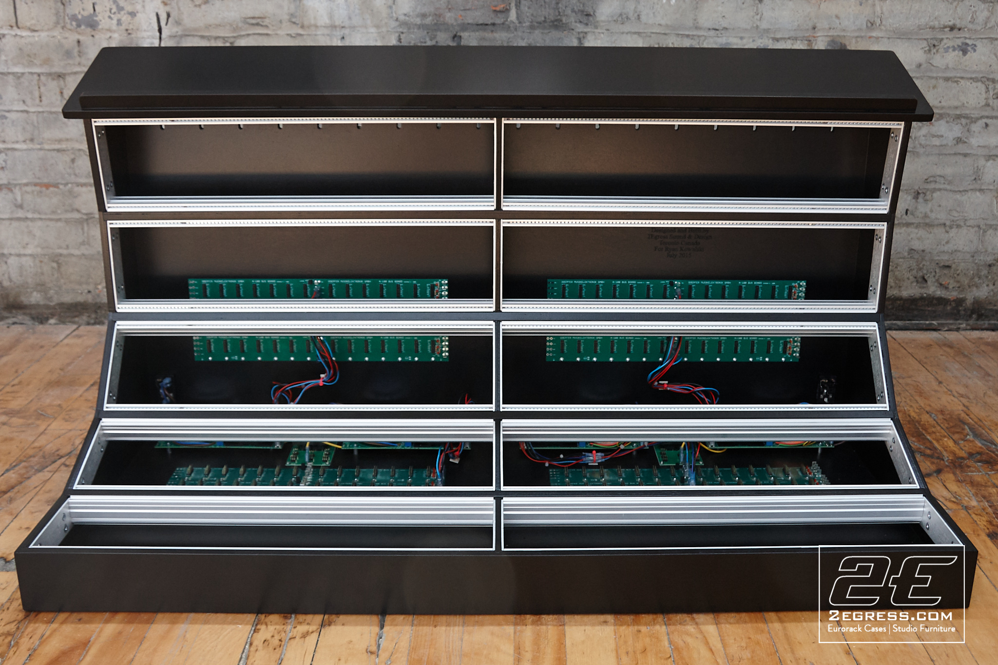 15u eurorack case 2egress