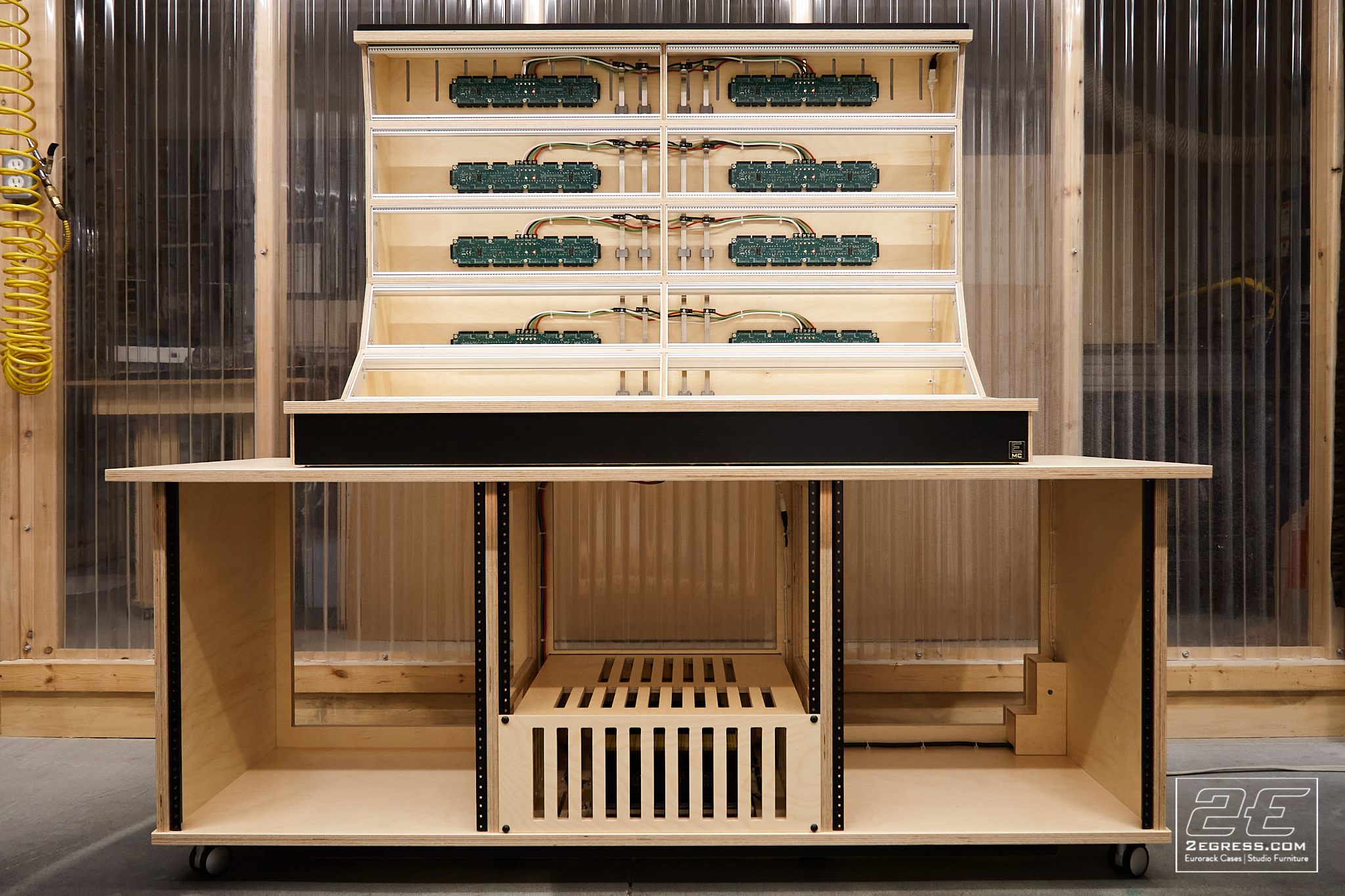 Lev Perrey Eurorack Case Lander and Studio Rack Rover by 2egress