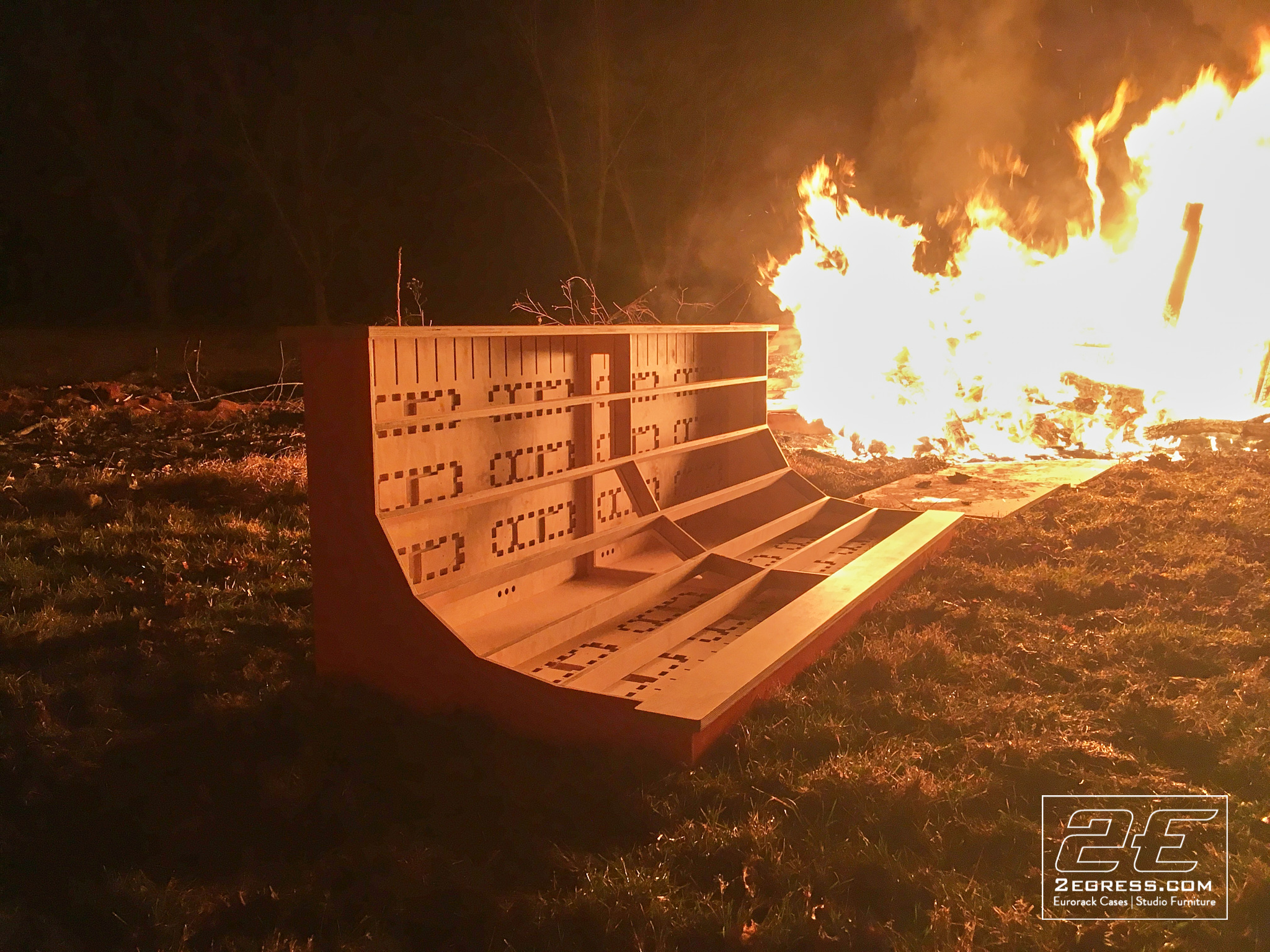 custom eurorack case 2egress