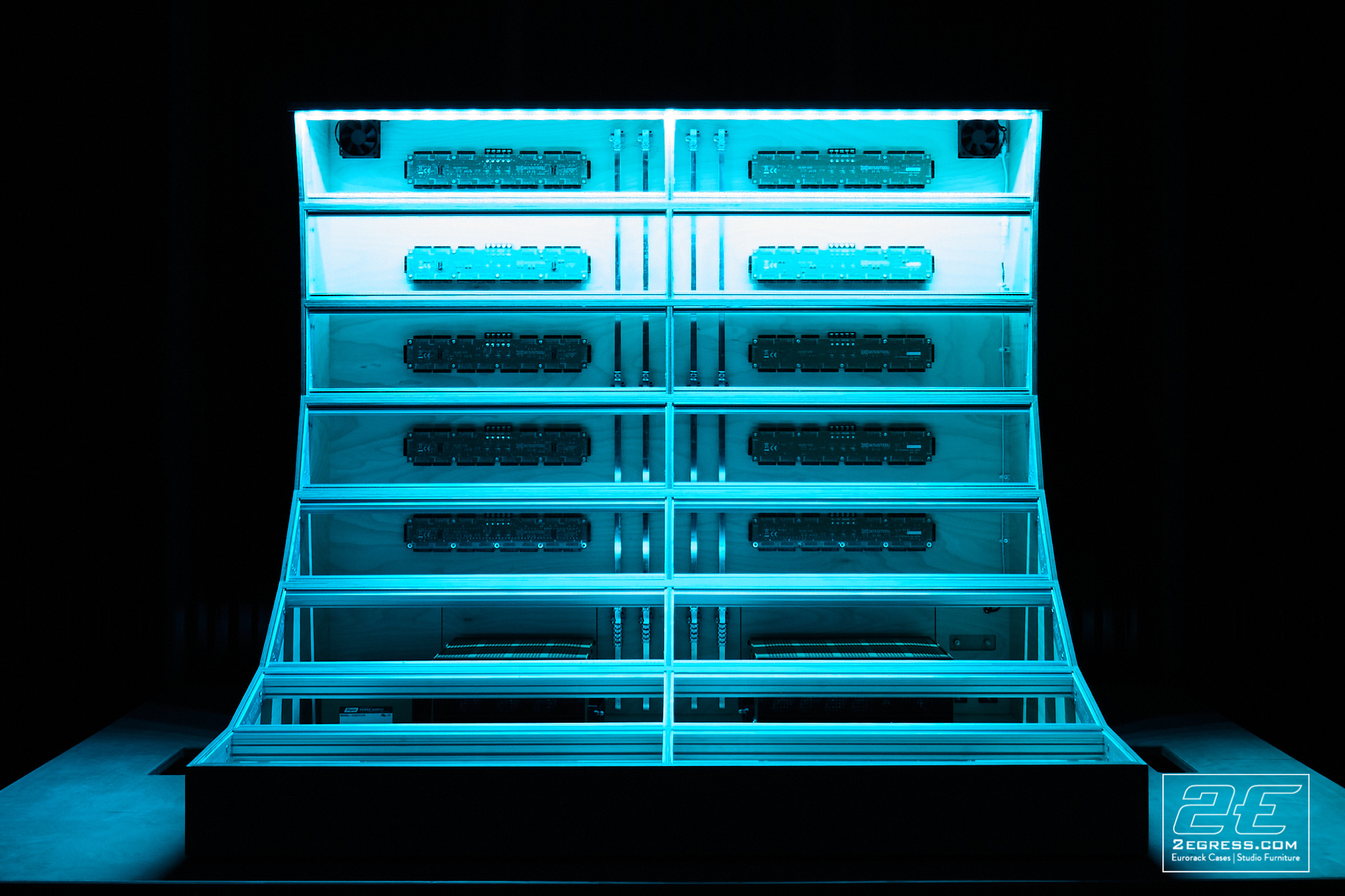 custom eurorack case 2egress