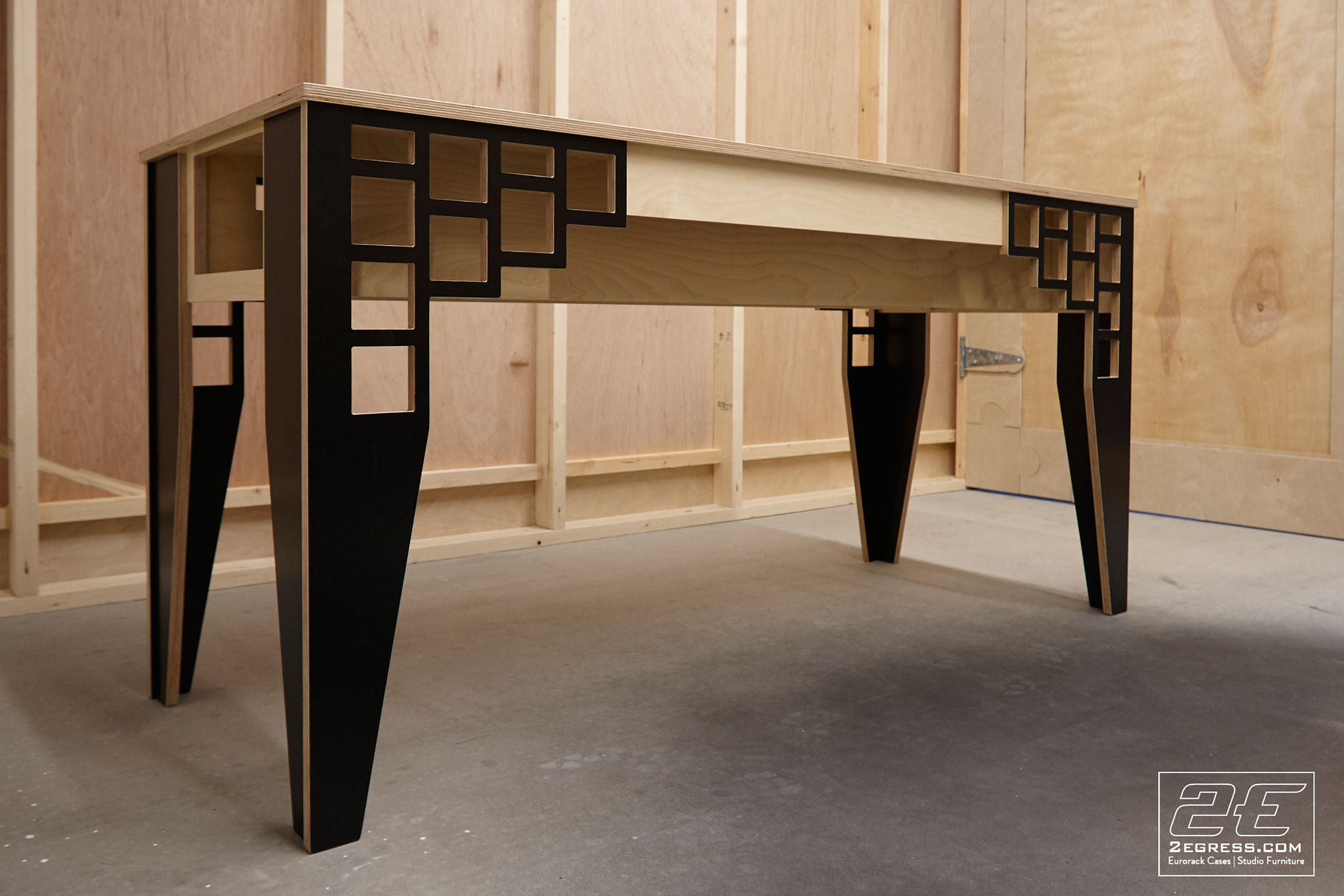 custom eurorack case power stand 2egress