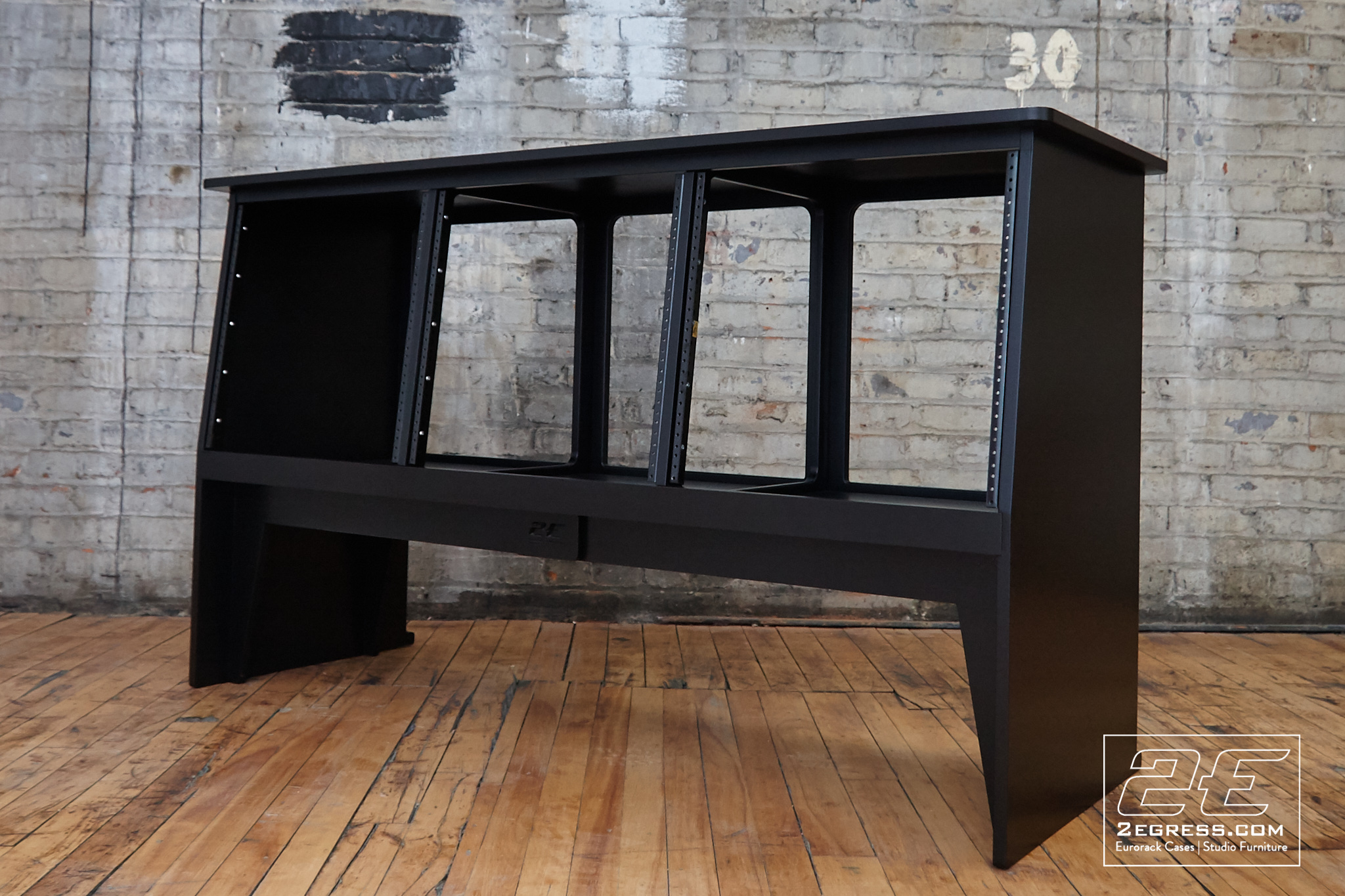 studio rack sidewinder 2egress