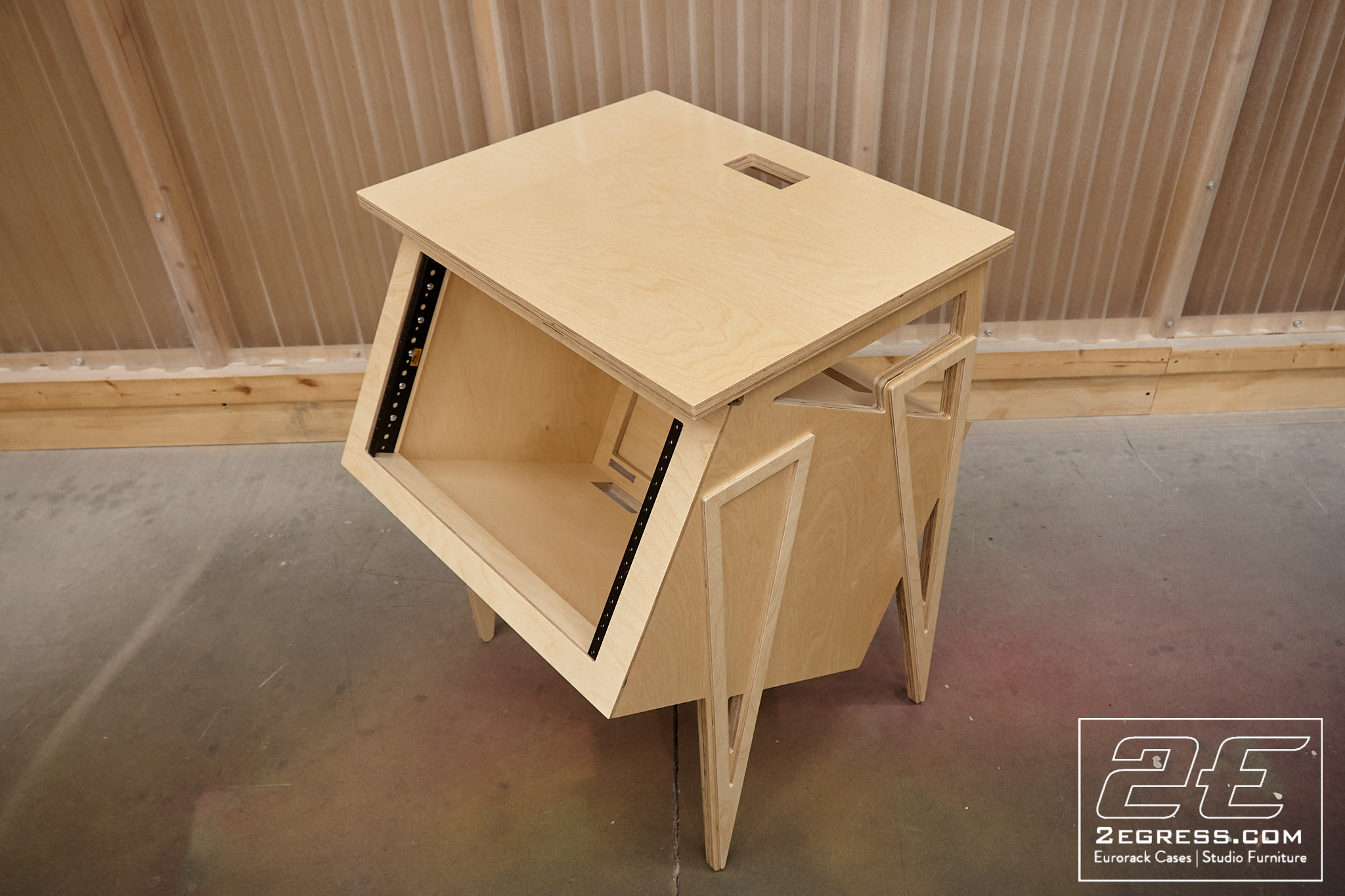 Studio Rack Ganymede