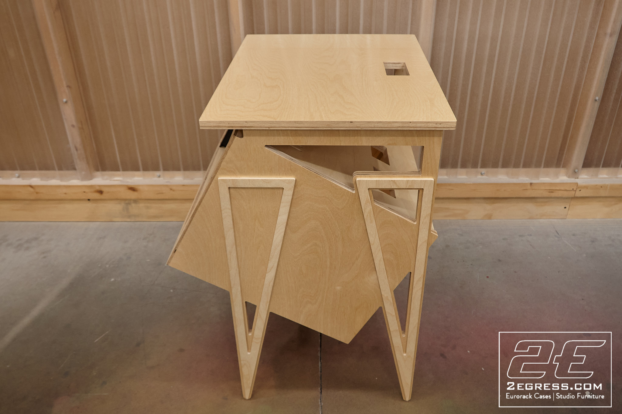 Studio Rack Ganymede