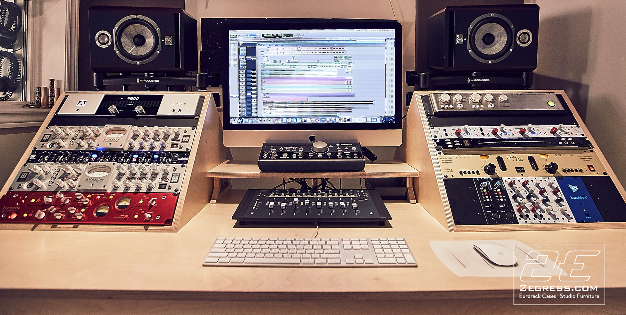 studio desk marito marques 2egress