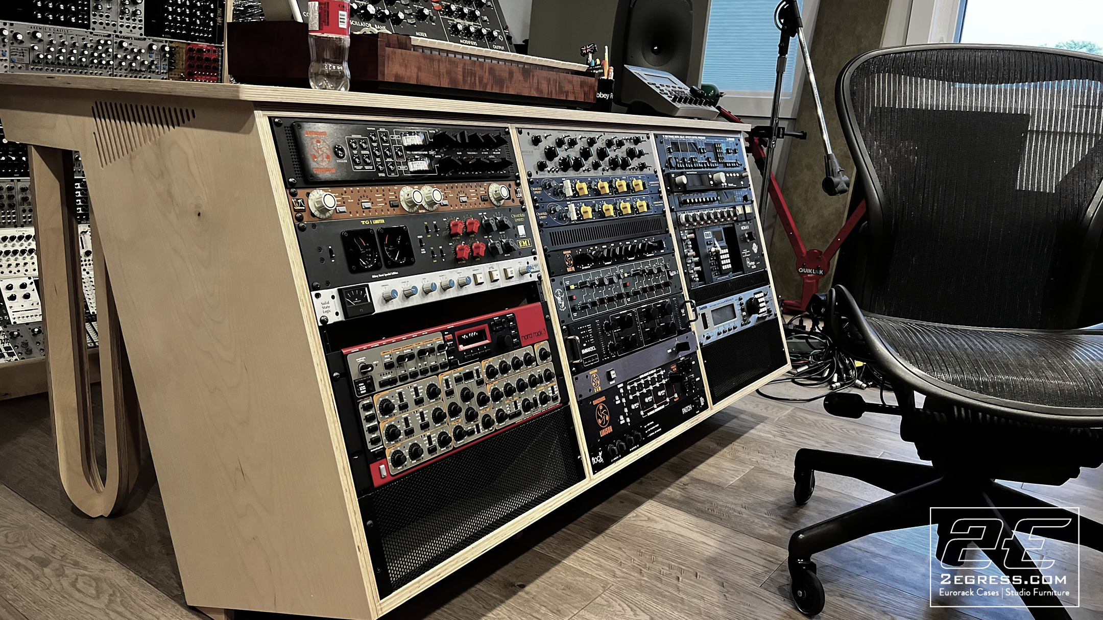 Studio Rack | 2egress