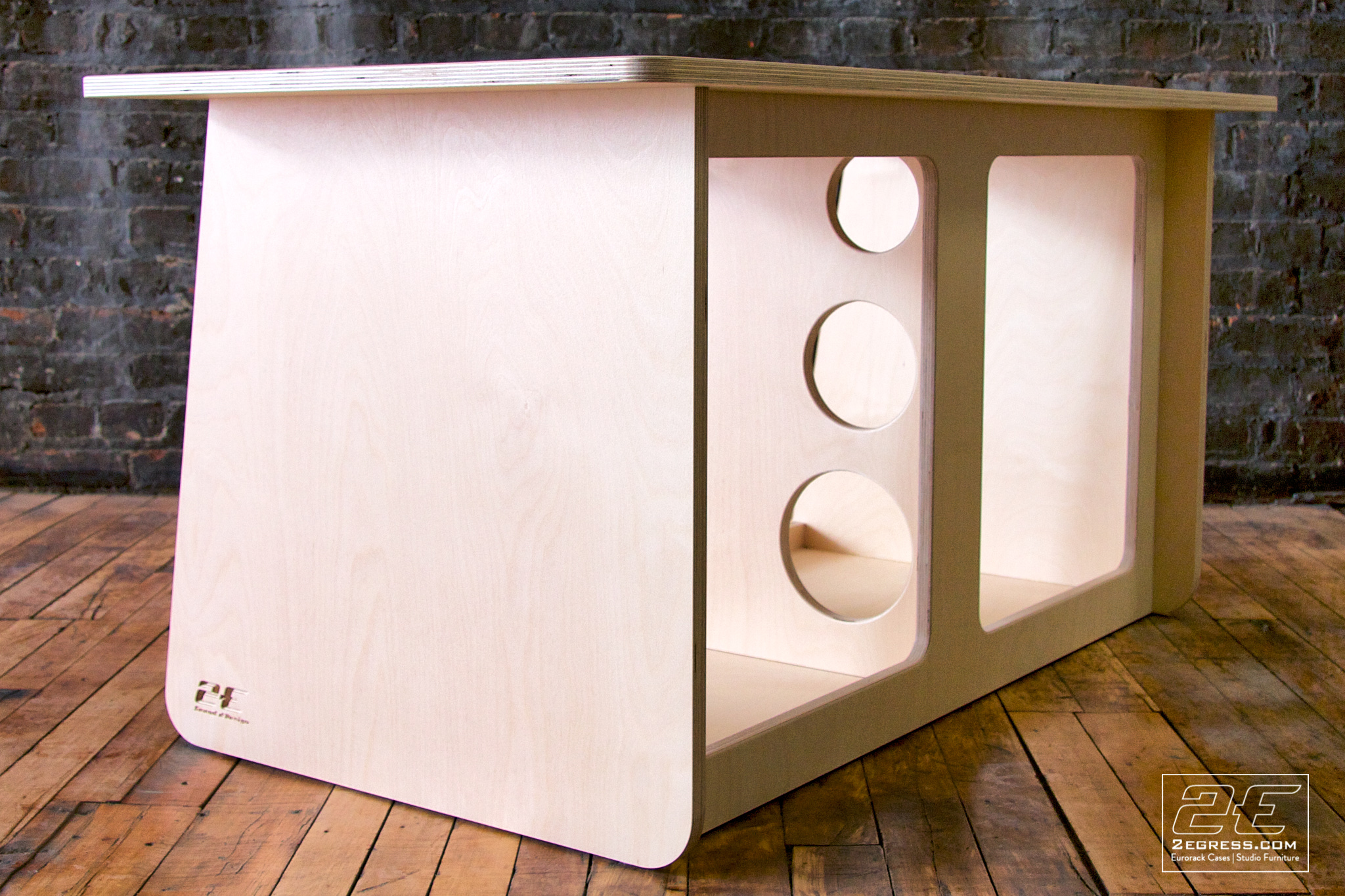 studio rack double bay 2egress