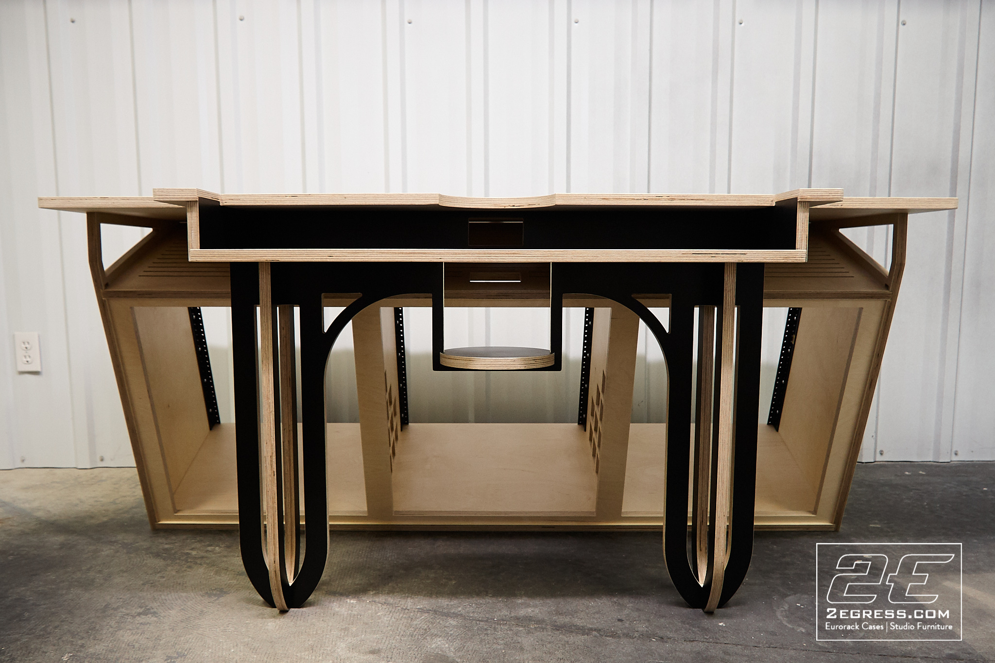 studio equipment rack SPUTNIK Rich Walters 2Egress