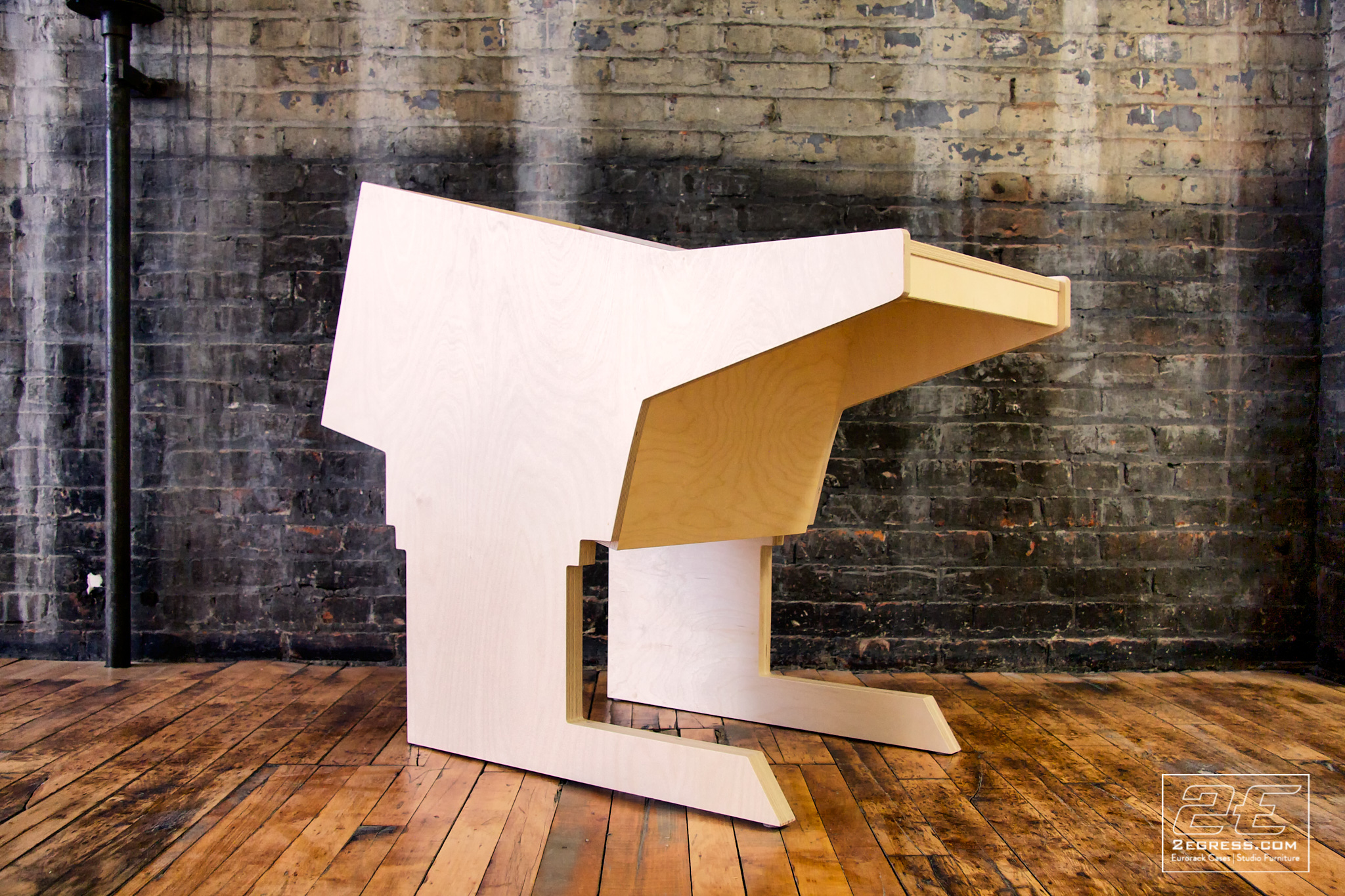 studio rack defender howie beck 2egress