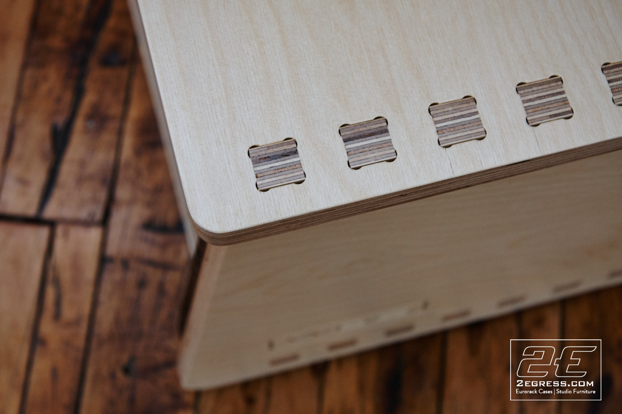 WBS studio rack dauntless 2egress