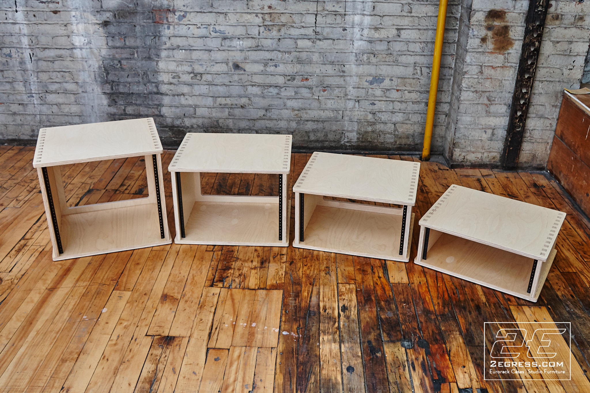 WBS studio rack dauntless 2egress