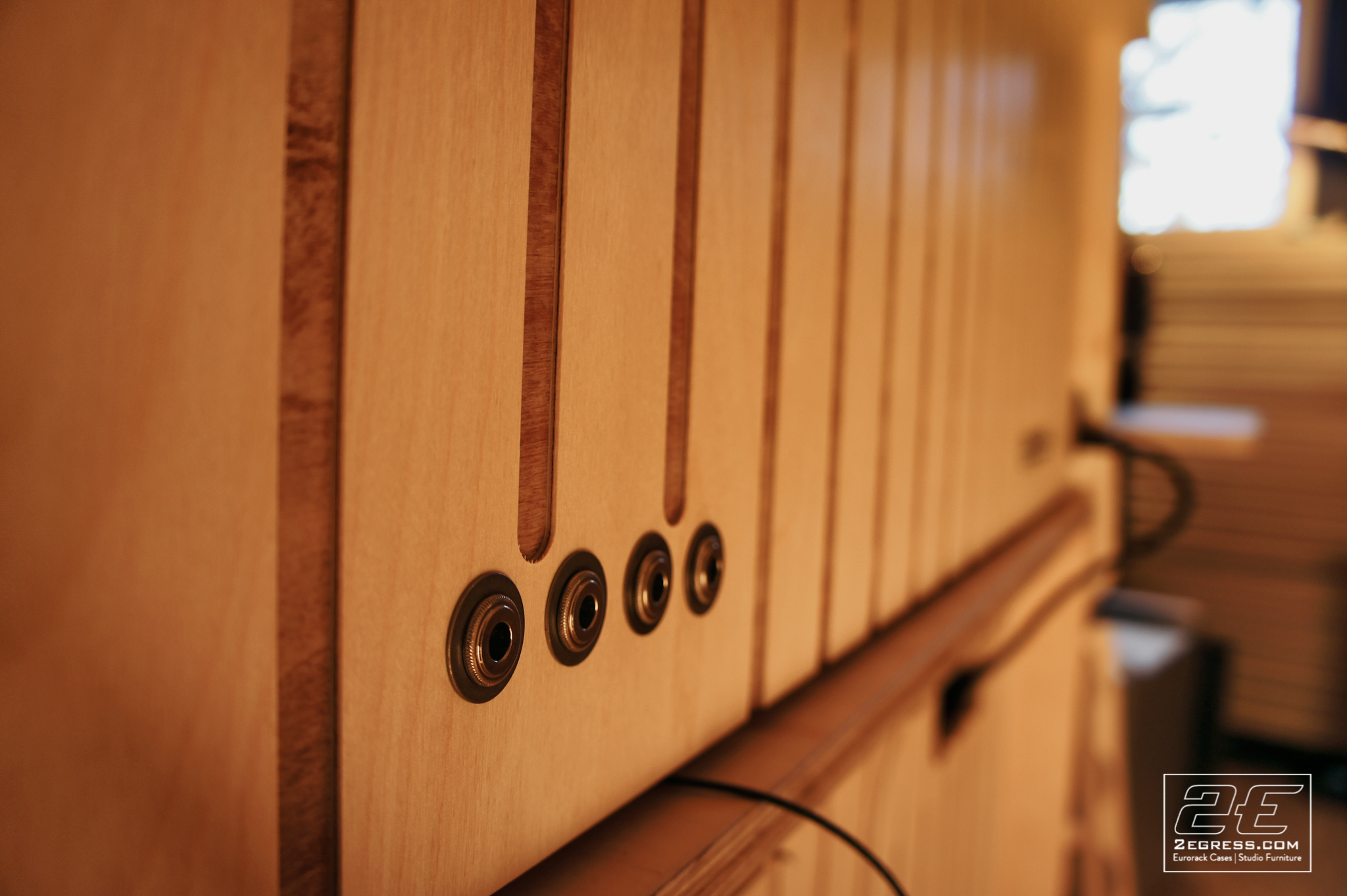 studio rack double bay 2egress