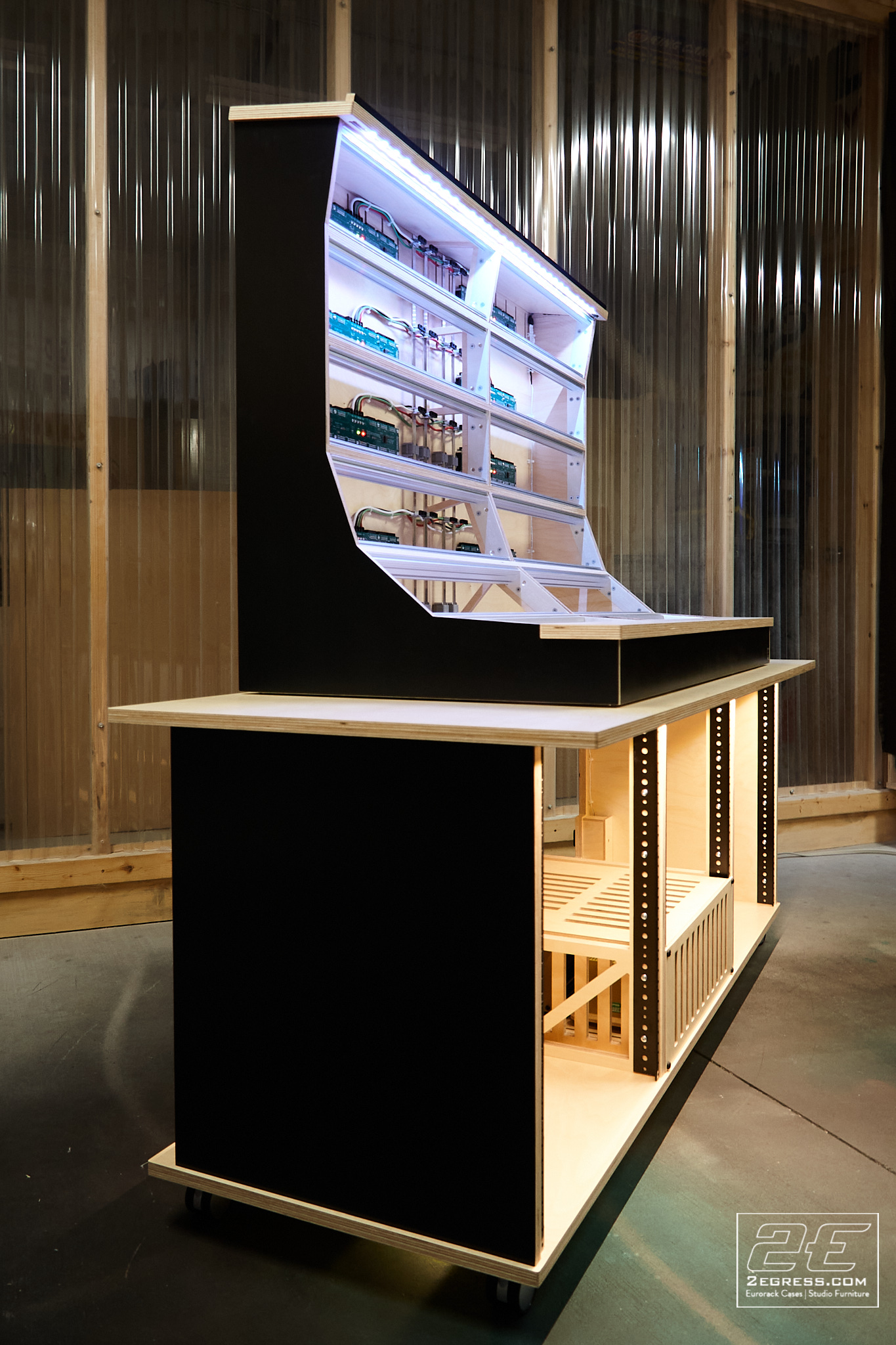 18u eurorack case lander lev perrey 2egress