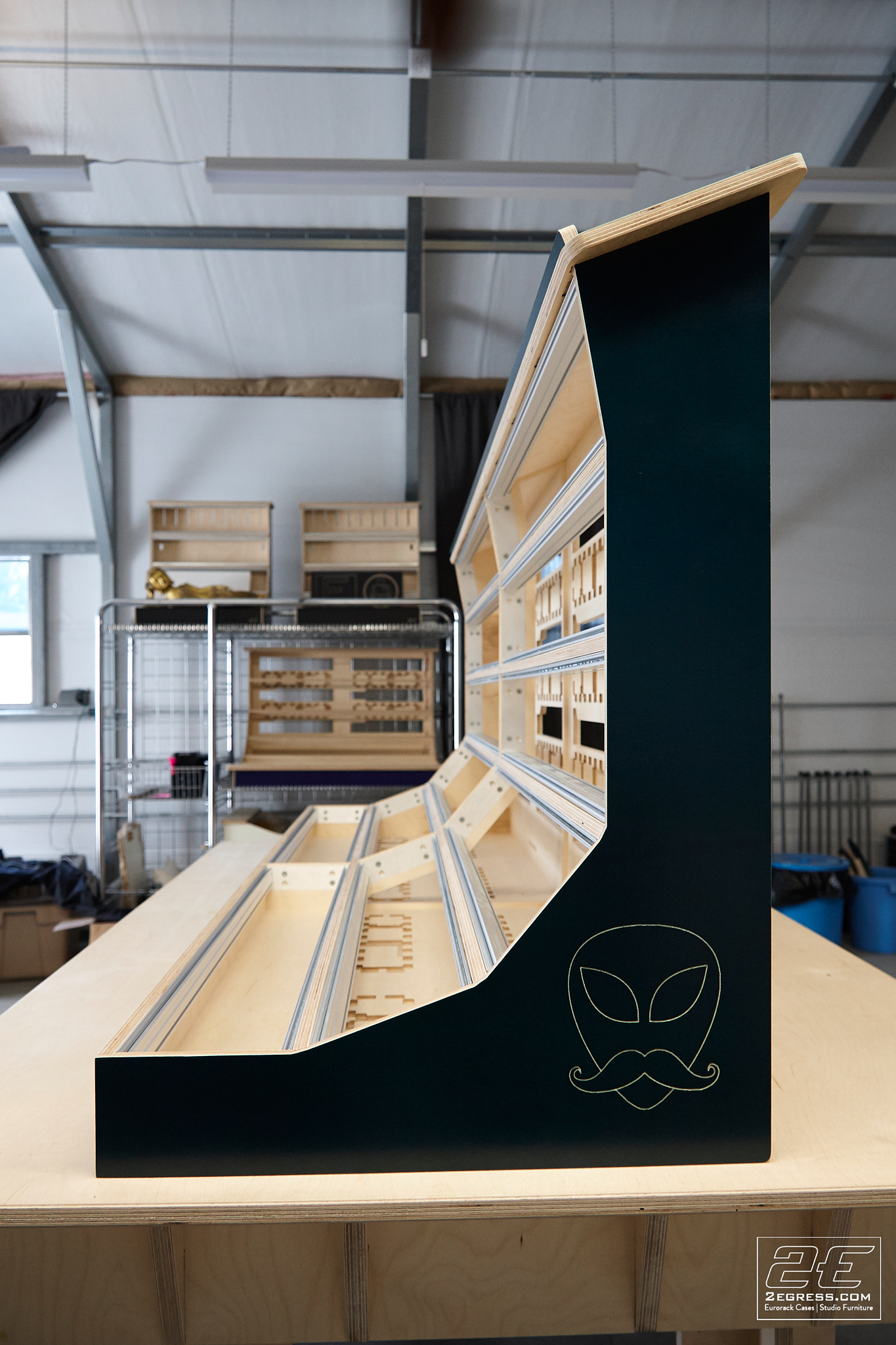 18u eurorack case luigi