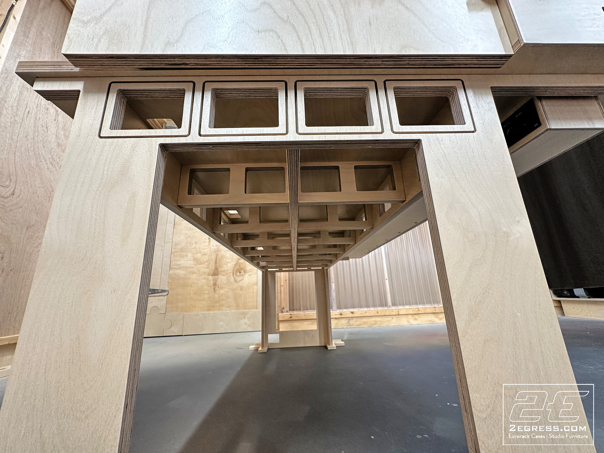 Altar | Doepfer LMK4+ Synth Desk | 2Egress