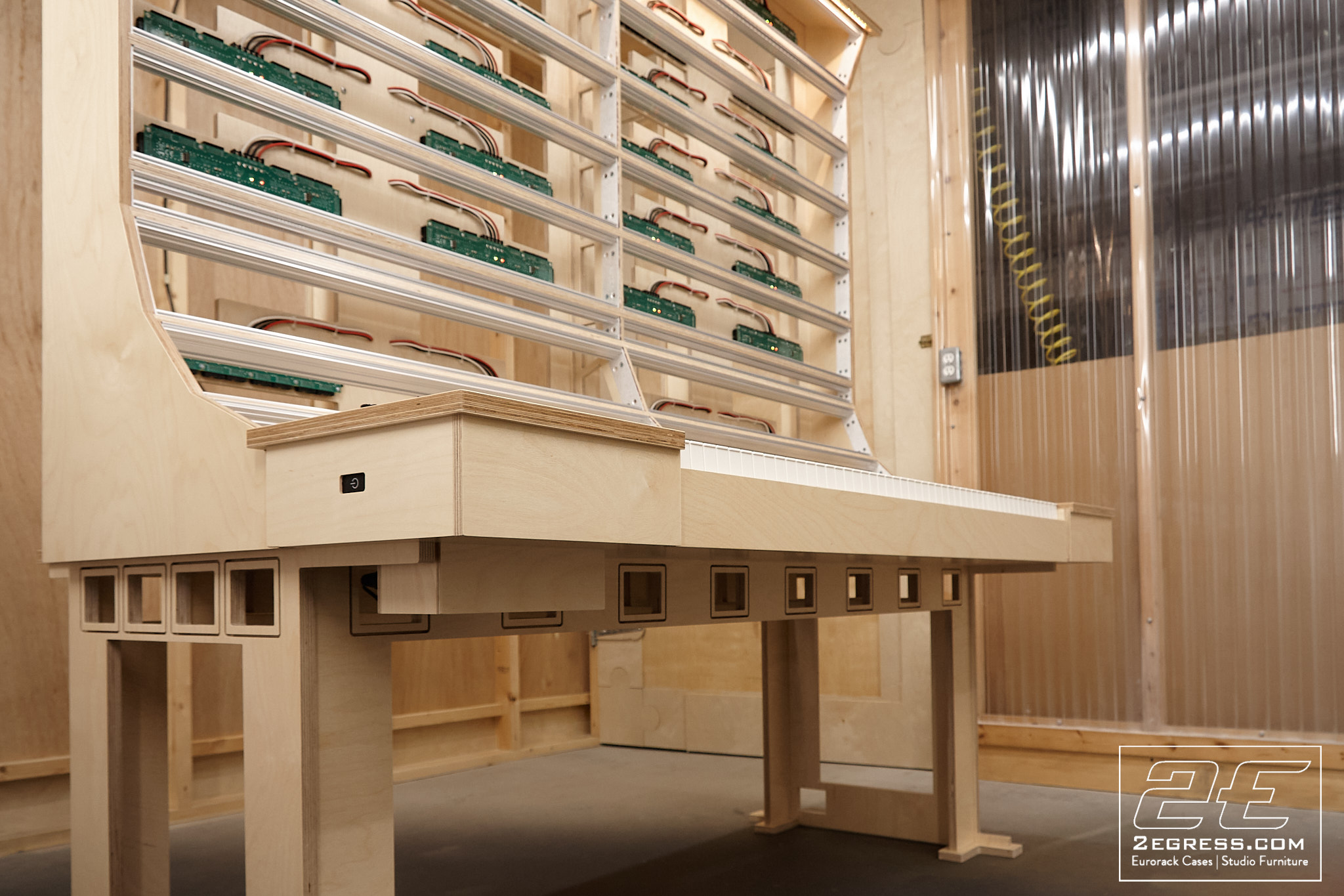 Altar | Doepfer LMK4+ Synth Desk | 2Egress