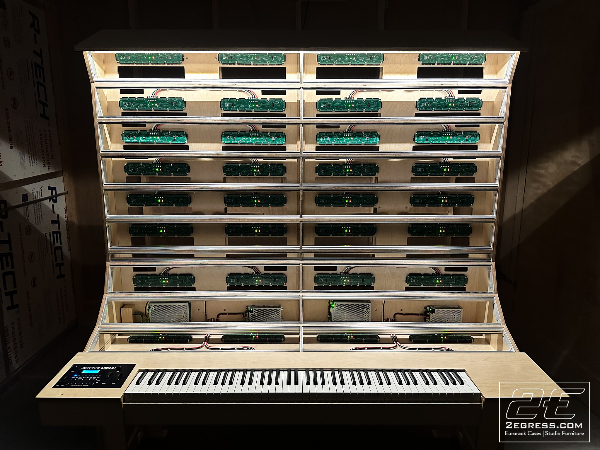 Doepfer LMK4+ Studio Desk | 2Egress