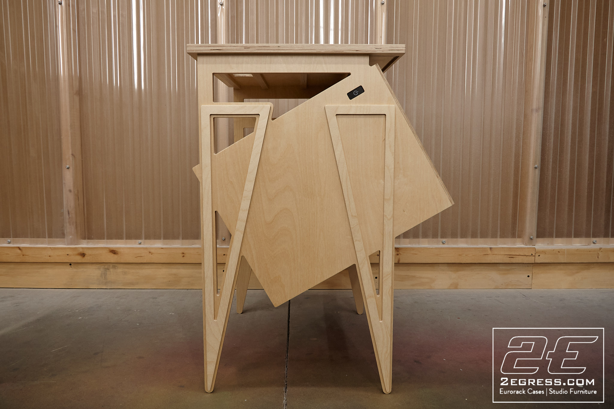 JJ.StudioRack.2Egress.28