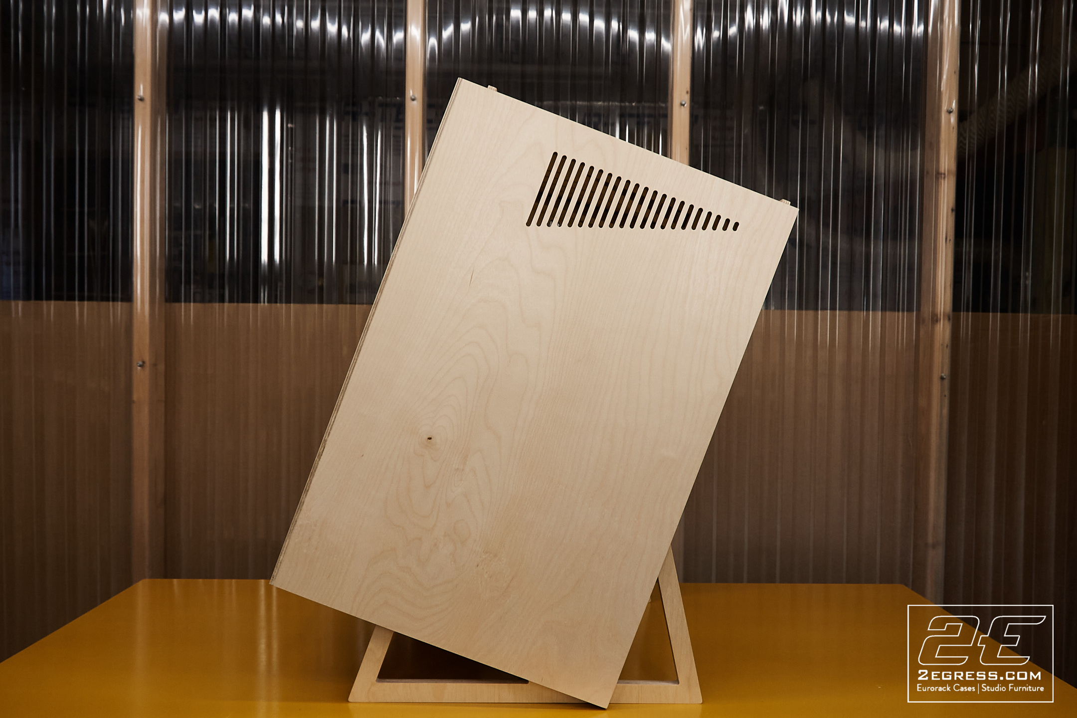 Stduio Rack | Lifttop | 2Egress