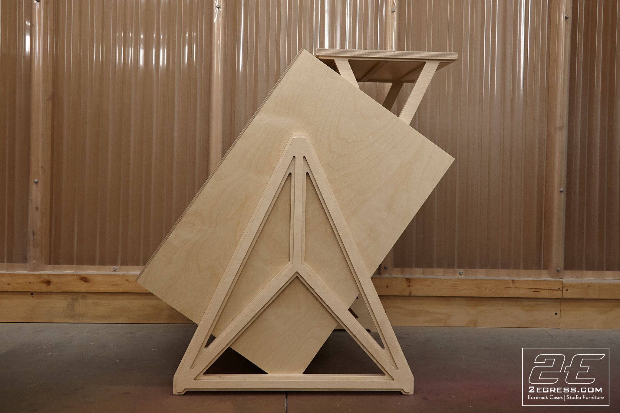 Studio Rack | Voyager I | 2Egress