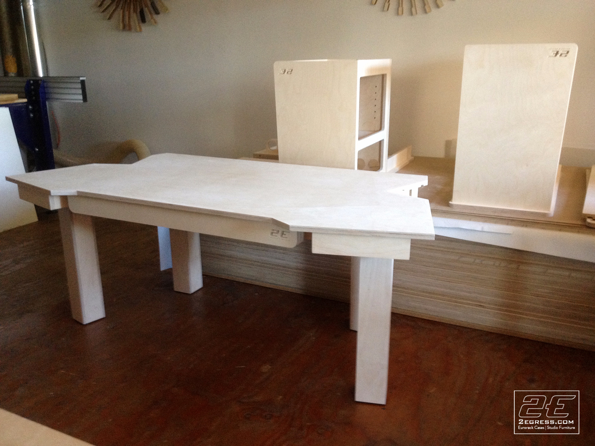 studio desk jim guthrie 2Egress