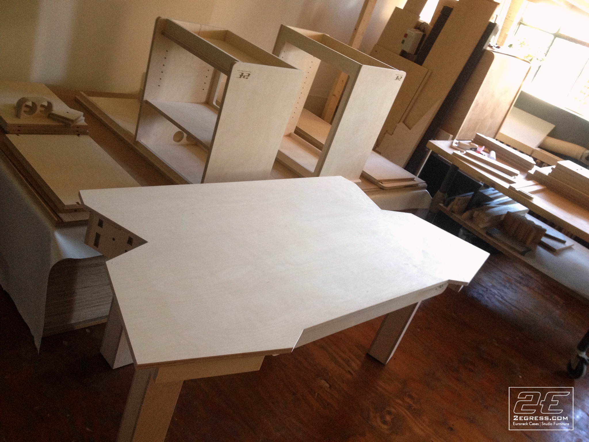 studio desk jim guthrie 2Egress