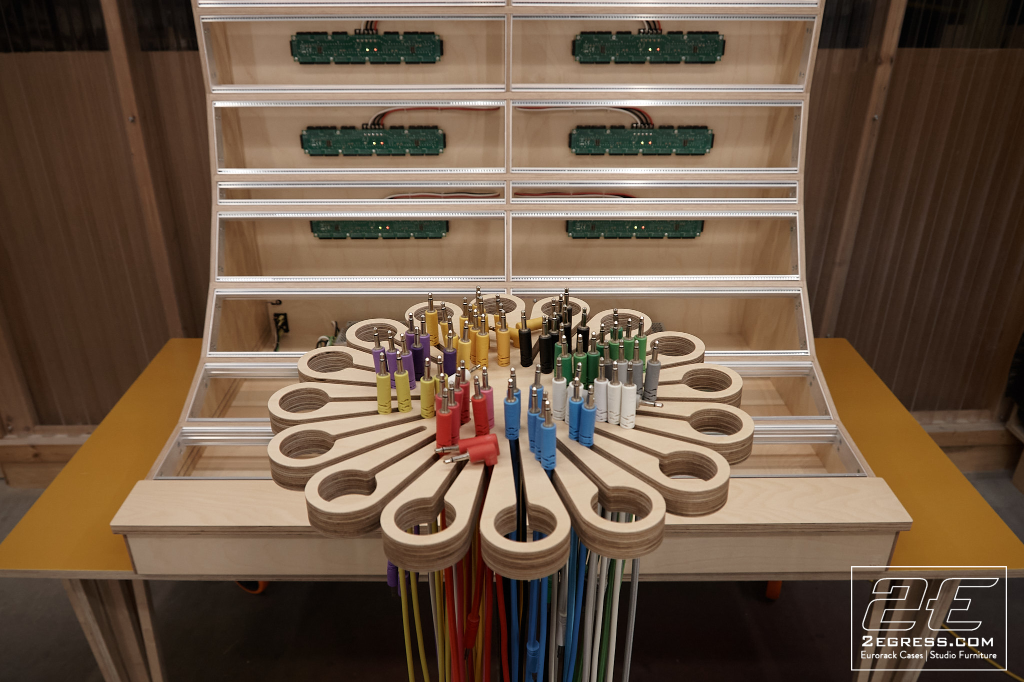 Eurorack Cable Hanger | 2Egress